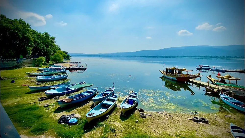 Gölyazı (Apolyont) görünümü